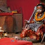 Nihira Bajracharya, la diosa Kumari, se sienta en su templo (National Geographic – Maria Bohe)