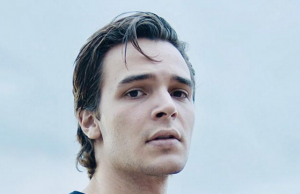 ALEJANDRO SANTAMARÍA ENVÍA MENSAJE ALENTADOR A SUS SEGUIDORES