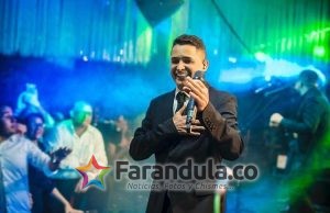 Imperdible parrandón sinfónico de Jorge Celedón