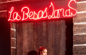 «LOS BESOS JAMÁS» DE PAOLA JARA ES TENDENCIA EN PLATAFORMAS DIGITALES