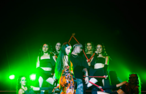 MARIA BECERRA ENTRE LAS ARTISTAS MÁS IMPORTANTES DEL 2021