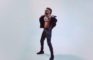 «Mientras Tanto” la nueva canción de Benú con su faceta como Rockstar