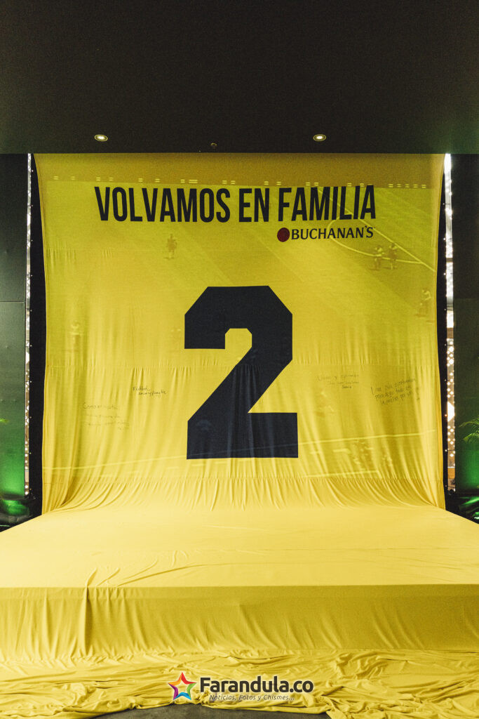 Colombia escribe un nuevo capítulo 32 años después con un tifo que une al fútbol 1