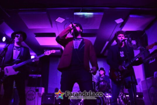 Los Falsos Dandys lanzan ‘Stupid Vision Pro’, un llamado a promover las interacciones interpersonales