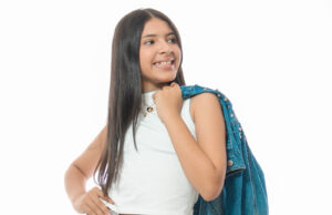 Sophia estrena su sencillo «Soy tu amiga, no tu rival»