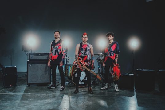 Apolo 7 presenta “Todo me habla de ti”, una nueva etapa sonora entre el pop rock y la experimentación electrónica