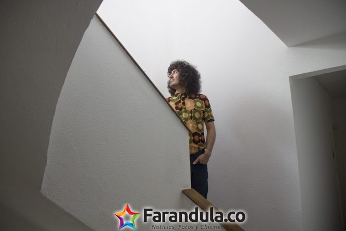 Dani Pérez presenta ‘La sombra del primero (y otras canciones intratables)’ en Teatro Sony!